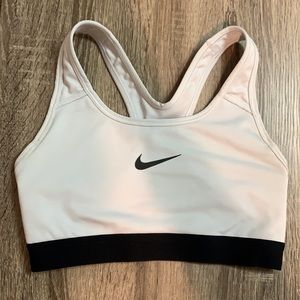 White Nike sports bra, size xs